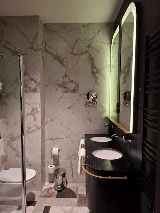 Zimmer The Crown Krakow Center - Handwritten Collection ACCOR