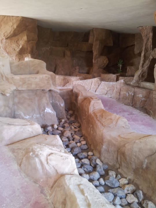 Fontanna, już działa :d Coral Hills Resorts & SPA