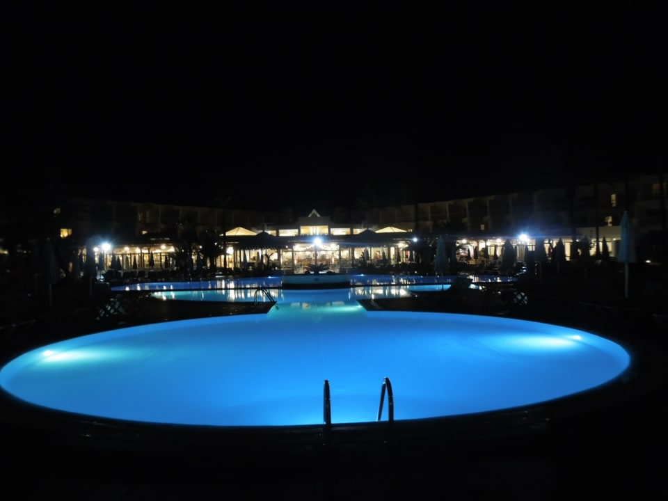 Pool Hotel Riu Paraiso Lanzarote