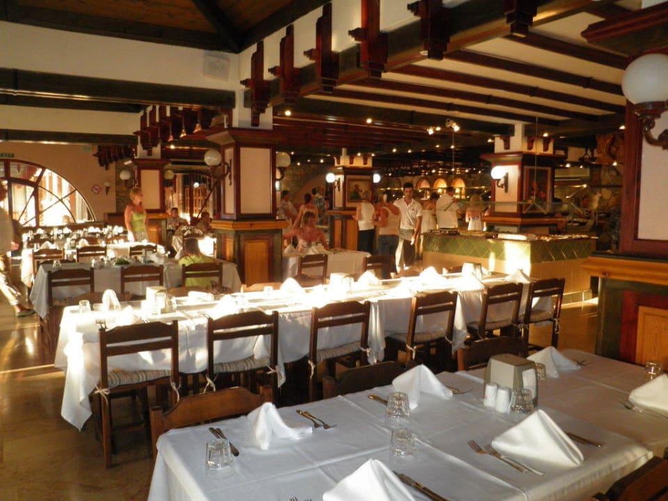 Główna restauracja Ölüdeniz Beach Resort by Z Hotels