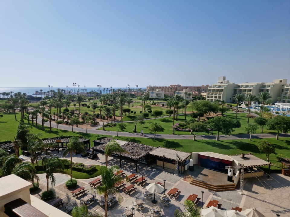 Gartenanlage Steigenberger ALDAU Beach Hotel