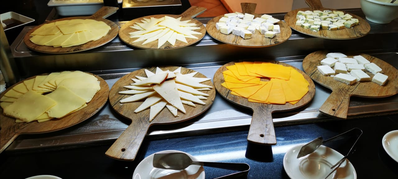 Gastro Hotel THB Flora