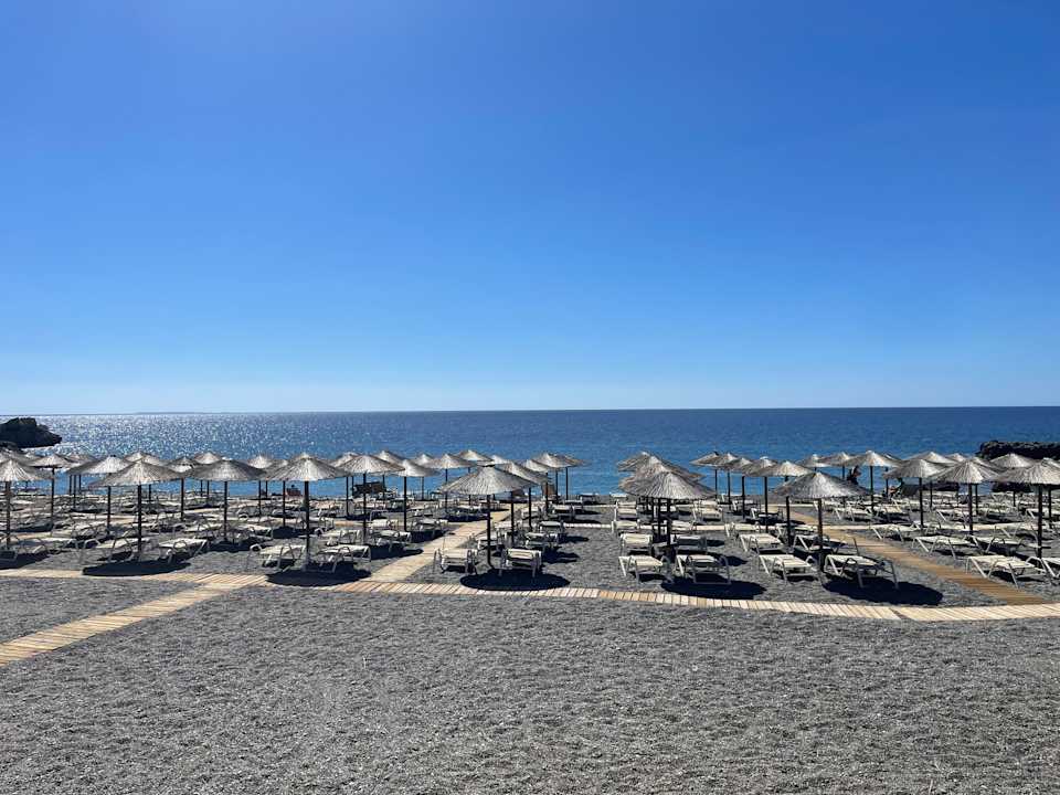 Strand Hotel Kakkos Bay