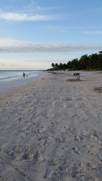Morgens um 6.30 Uhr Liegen-Reservierer Catalonia Royal Tulum Beach & Spa Resort - Adults only