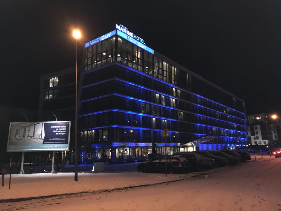 Außenansicht Marine Hotel by Zdrojowa