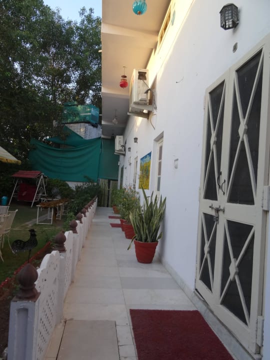 Gang vor den Zimmern The Kothi Heritage