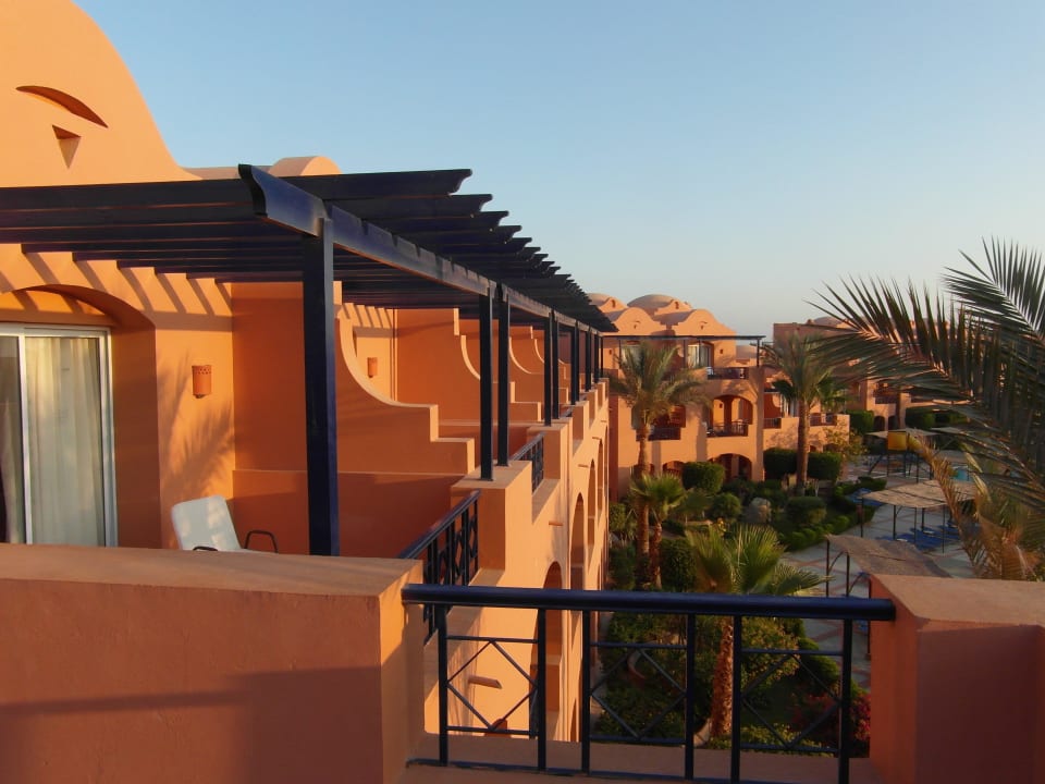 Gute Aussicht 1,Ende Feb.bei SAG 6:41 Jaz Makadi Oasis Resort