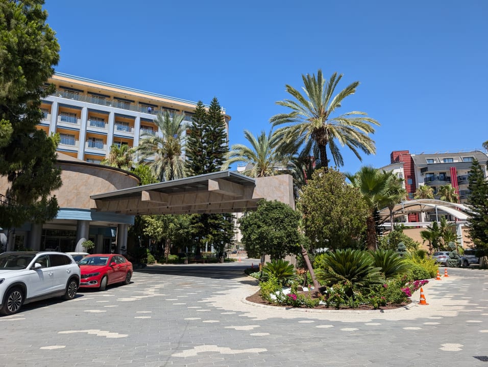 Außenansicht Grand Kaptan