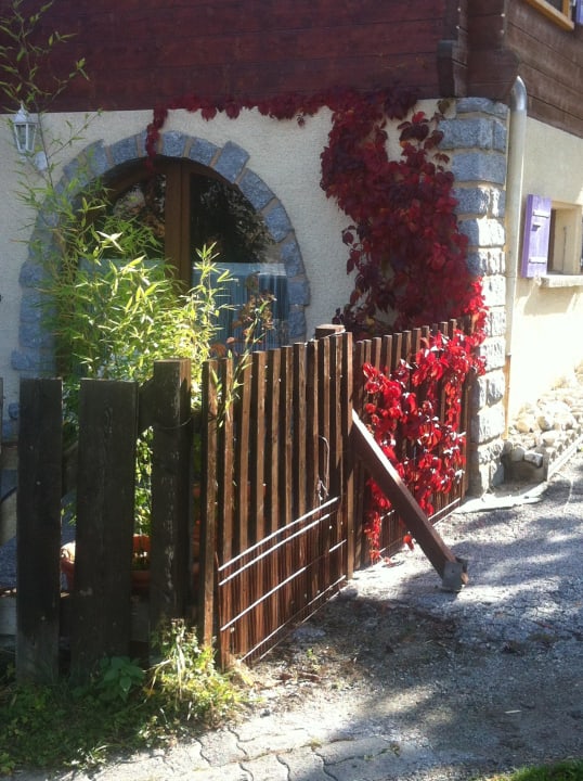 Chambres_hôtes_bnb_b&b_les cerisiers_Sion _Valais  B&B Les Cerisiers