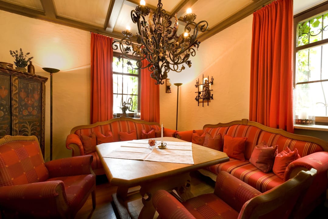 Sitzecke beim Empfang Simones Hotel Fürstenhof