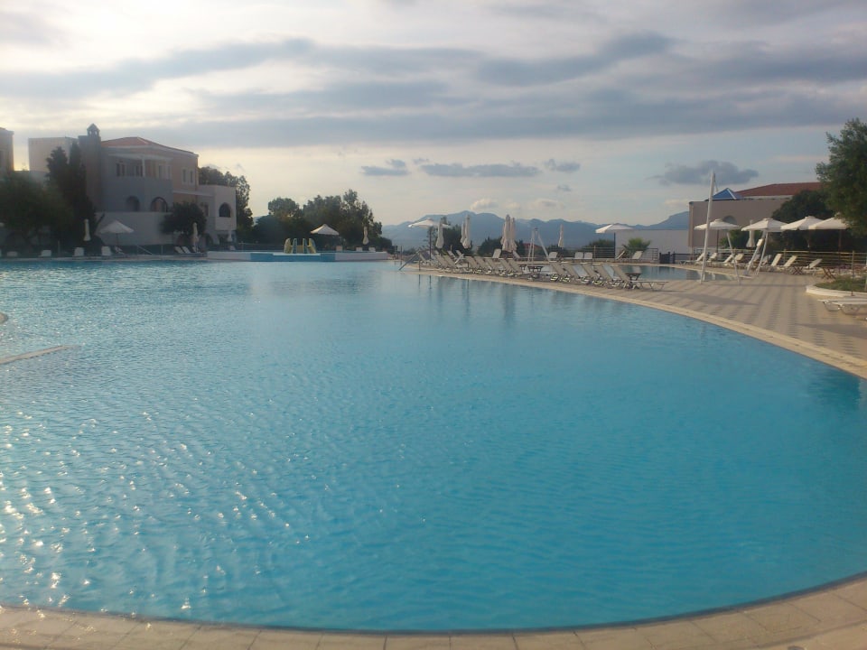 Unser Privatpool  Atlantica Marmari Palace