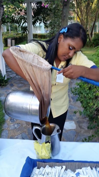 So wird Kaffee gekocht wenn Maschine defekt ist Wyndham Alltra Samana