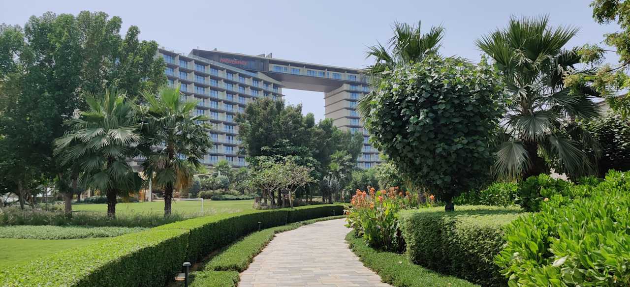 Gartenanlage Mövenpick Resort Al Marjan Island