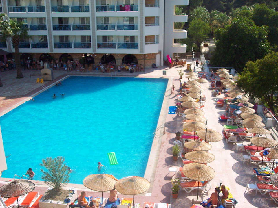 Pool Turunc Resort Hotel