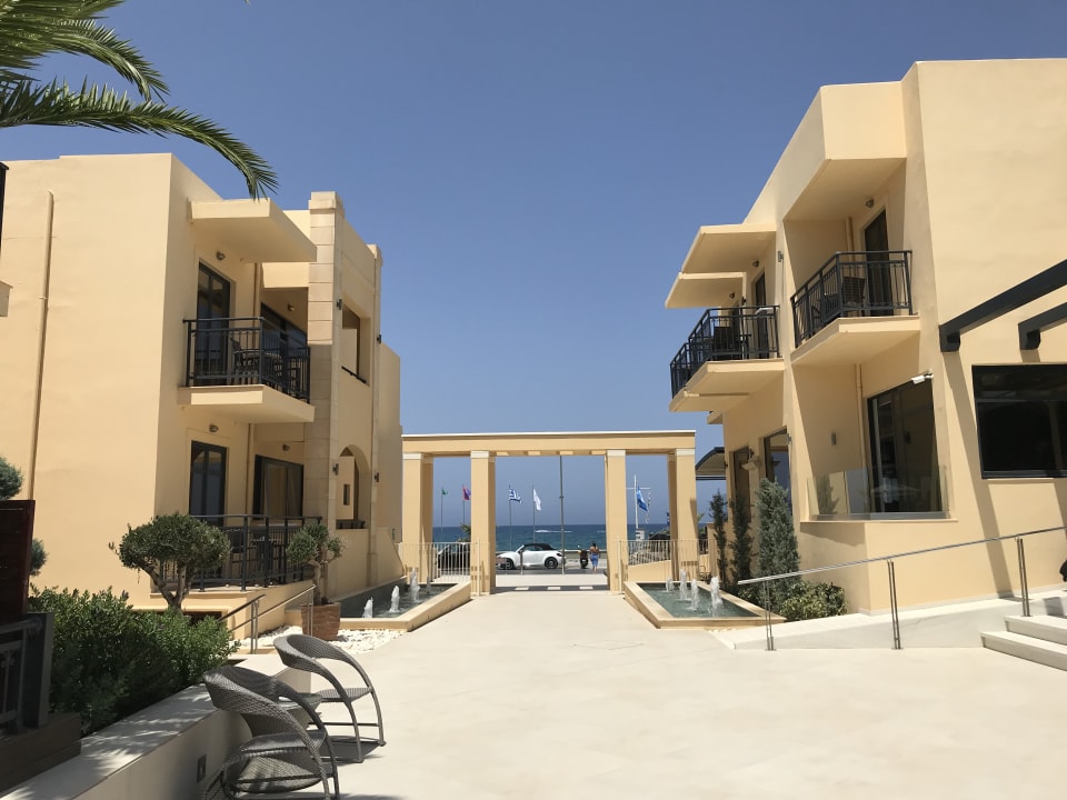 Garten Hotel Atlantis Beach