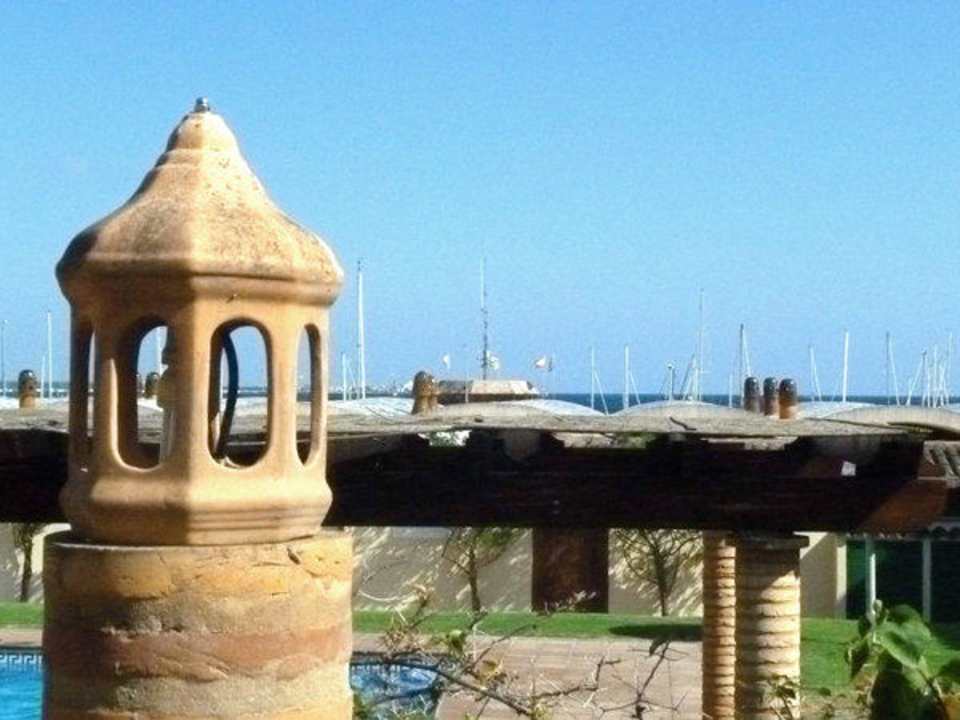 Ausblick auf den Yachthafen Casa Ultramarino