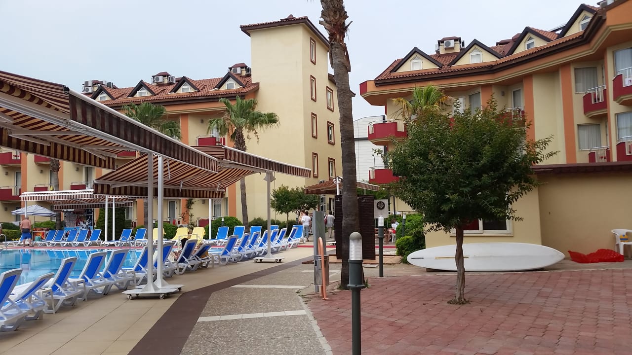 Außenansicht Hotel Orfeus Park