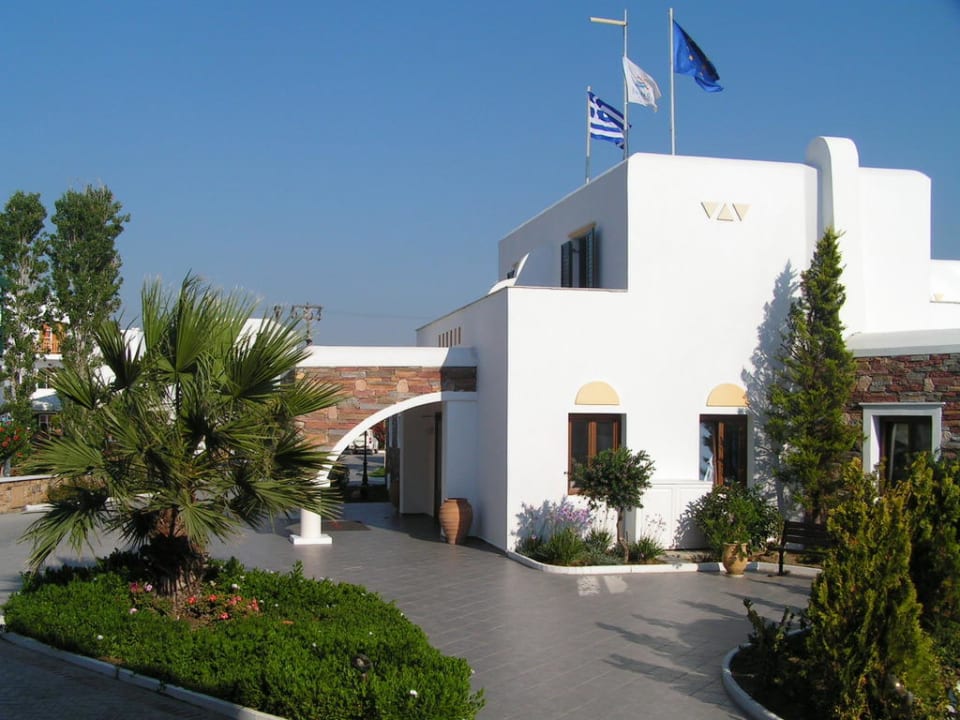 Haupthaus Naxos Resort Beach Hotel