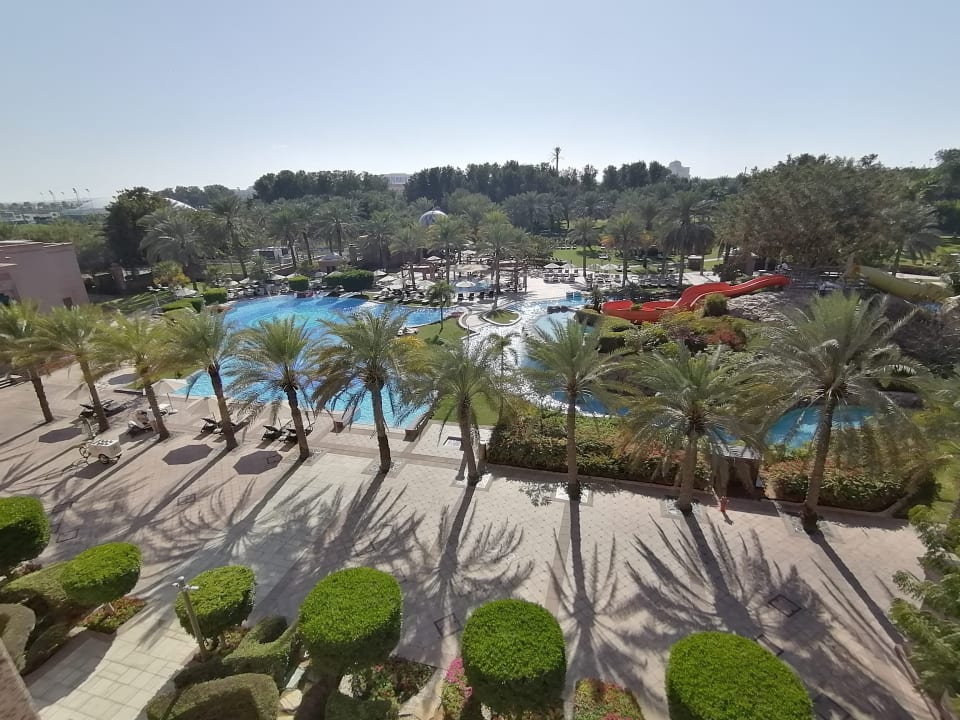 Pool Emirates Palace Mandarin Oriental