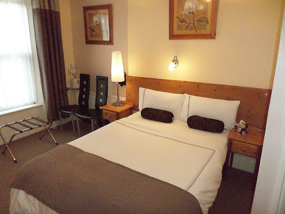 Double Room Kent House B&B