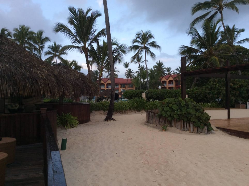 Am Morgen früh Punta Cana Princess All Suites Resort & Spa