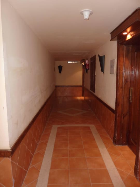 Flur zum Zimmer Grand Makadi