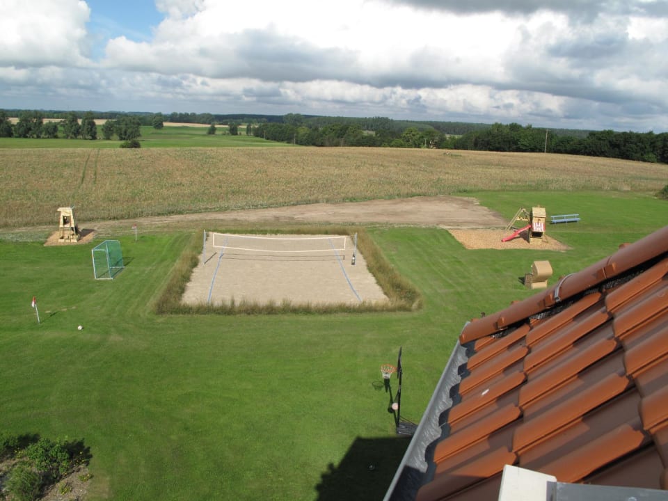Beachvolleyball- und Fußballfeld Schloss am Haff und Landhof Usedom