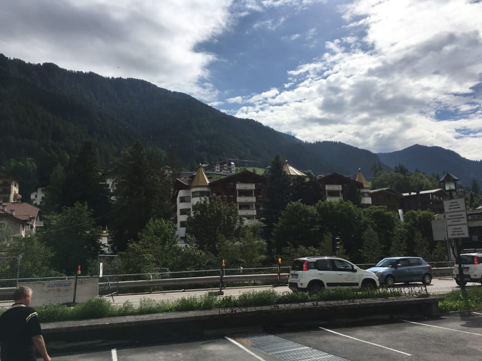 Außenansicht Hotel Gardena Grödnerhof