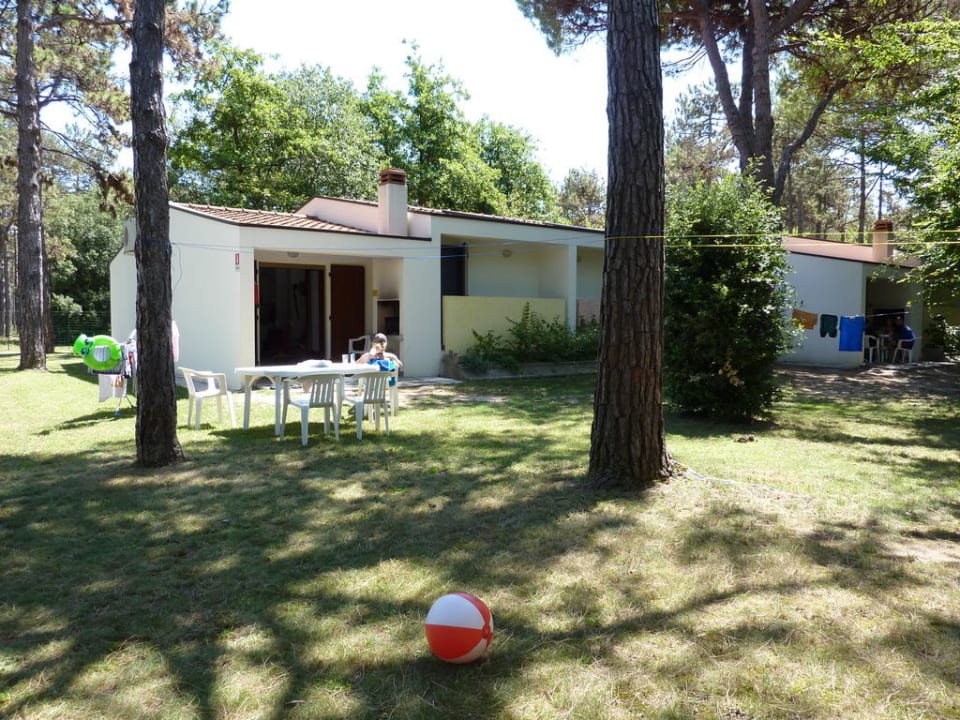 Haus von hinten/Terrasse Villaggio Paradiso