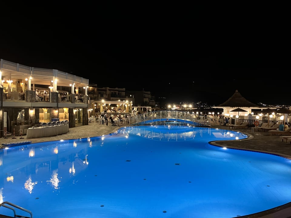 Pool Alexander Beach Hotel & Village Resort