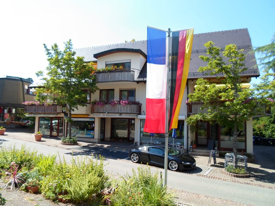 Außenansicht Park-Appartements