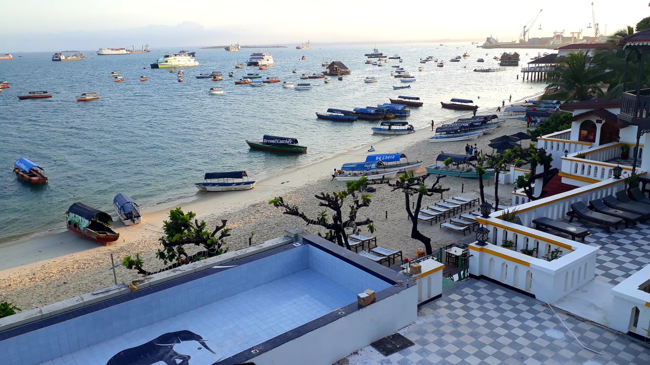 Ausblick Tembo House Hotel And Apartments