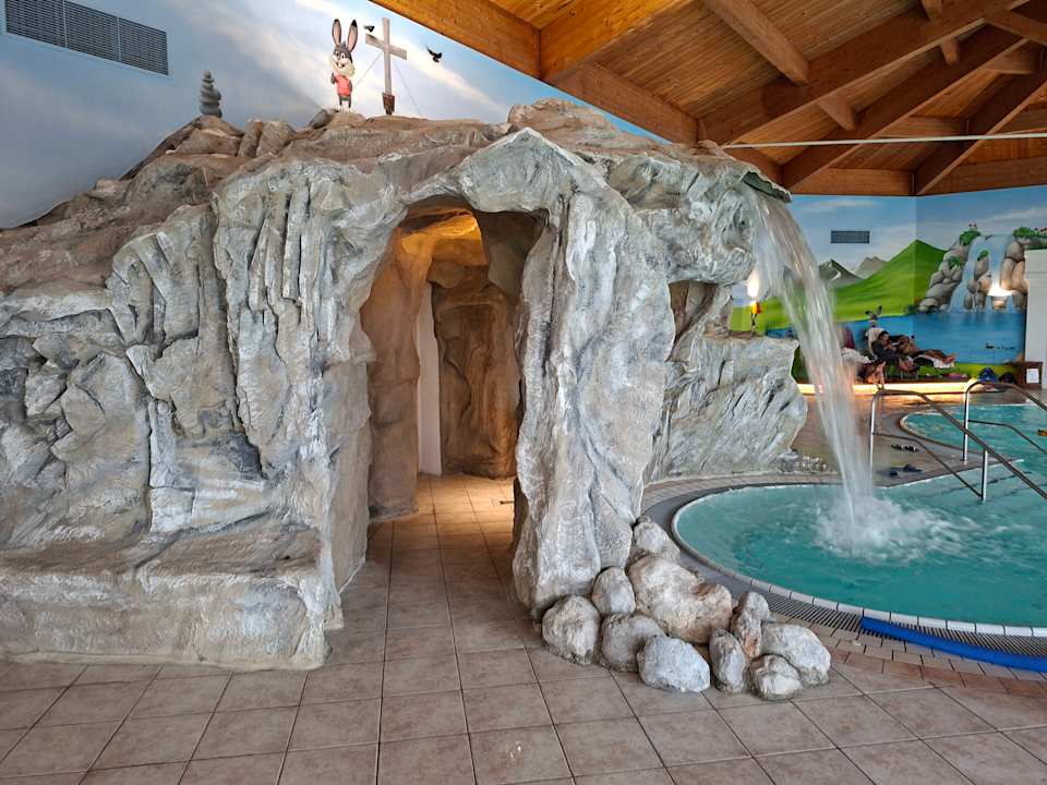 Pool Lisi Family Hotel Reith bei Kitzbühel