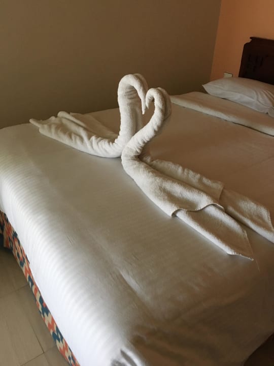 Bett SUNRISE Holidays Resort (Adults Only)