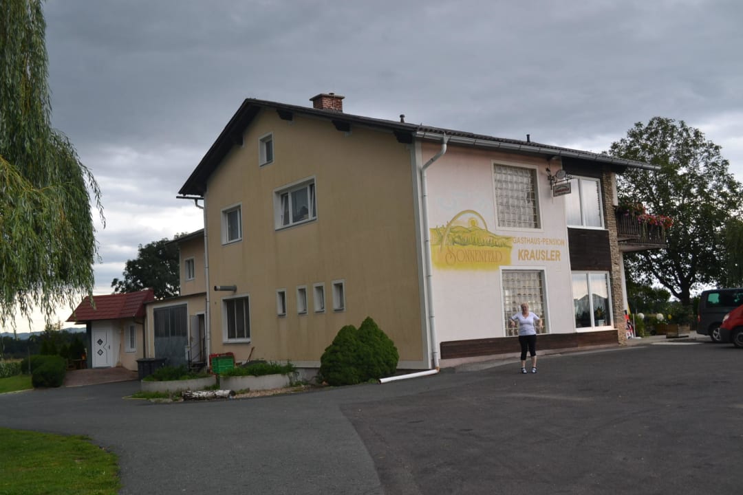 Außenansicht Gasthof Pension Badesee Park Sonnenfeld