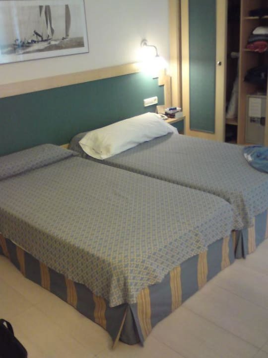 Zimmer bereich Maris PortBlue Club Pollentia Resort & Spa