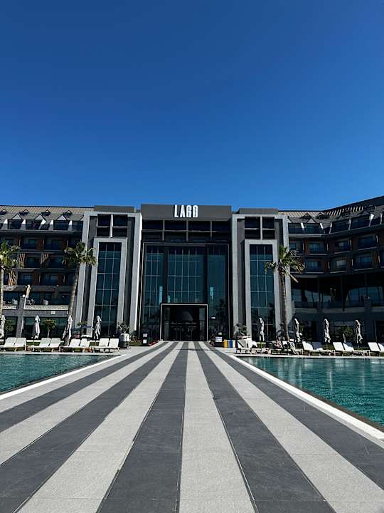 Außenansicht Lago Hotel