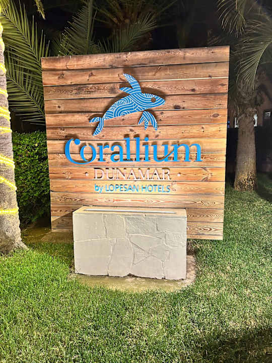 Lobby Corallium Dunamar by Lopesan Hotels