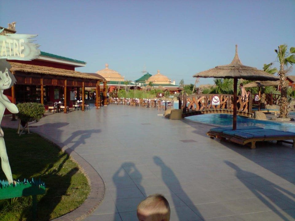 Pool & Restaurant Pickalbatros Jungle Aqua Park Resort - Neverland Hurghada