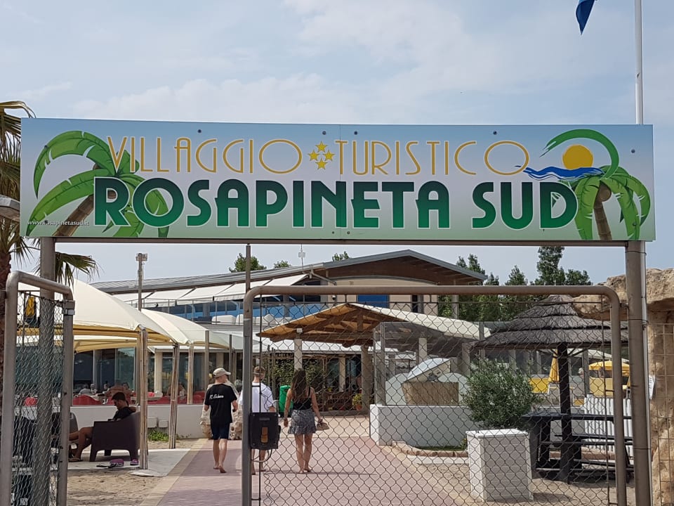 Außenansicht Villaggio Turistico Rosapineta Sud