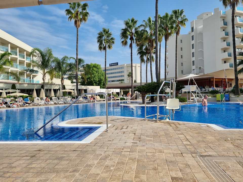 Pool Hipotels Cala Millor Park