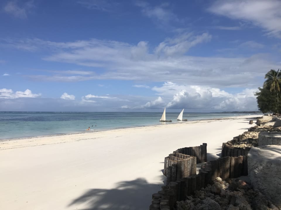 Strand Sultan Sands Island Resort & Spa