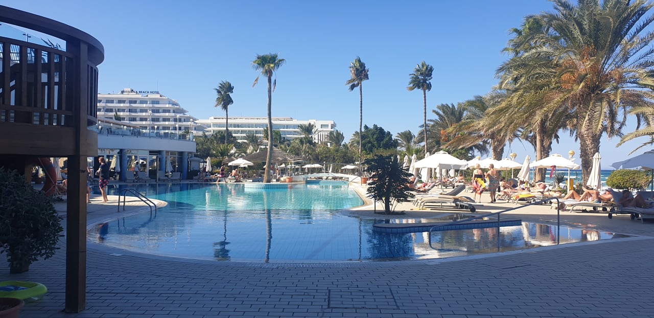 Pool Hotel Sunrise Beach