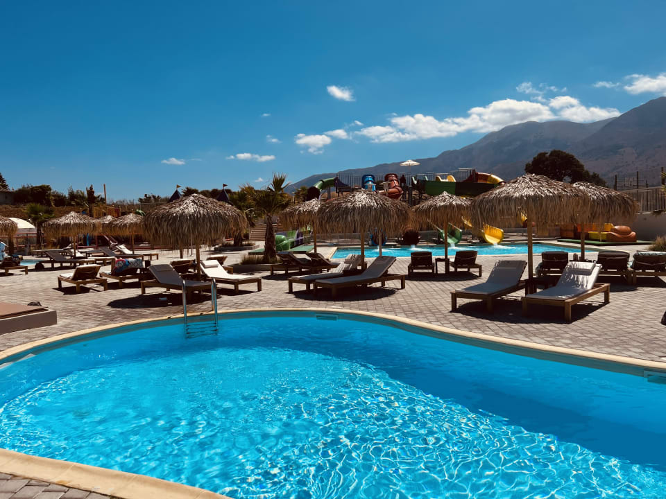 Pool Anemos Luxury Grand Resort