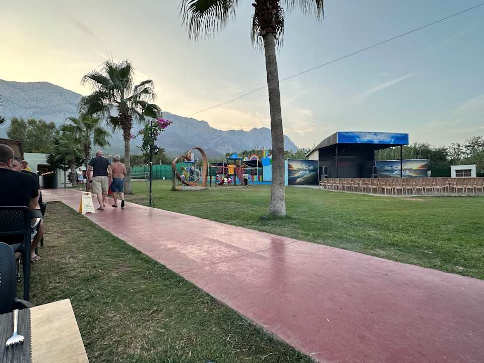 Gartenanlage Armas Gül Beach