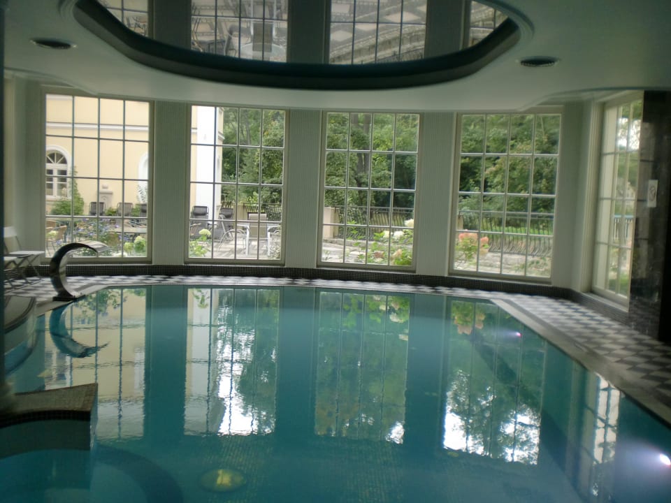 Schwimmbad Hotel Stary Zdrój