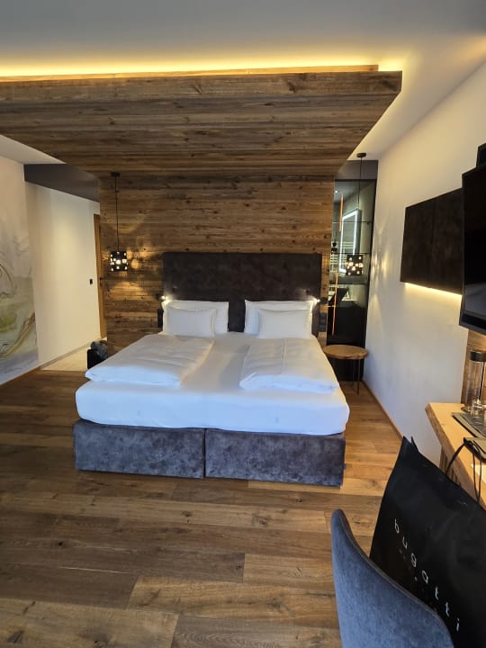 Zimmer Excelsior Dolomites Life Resort