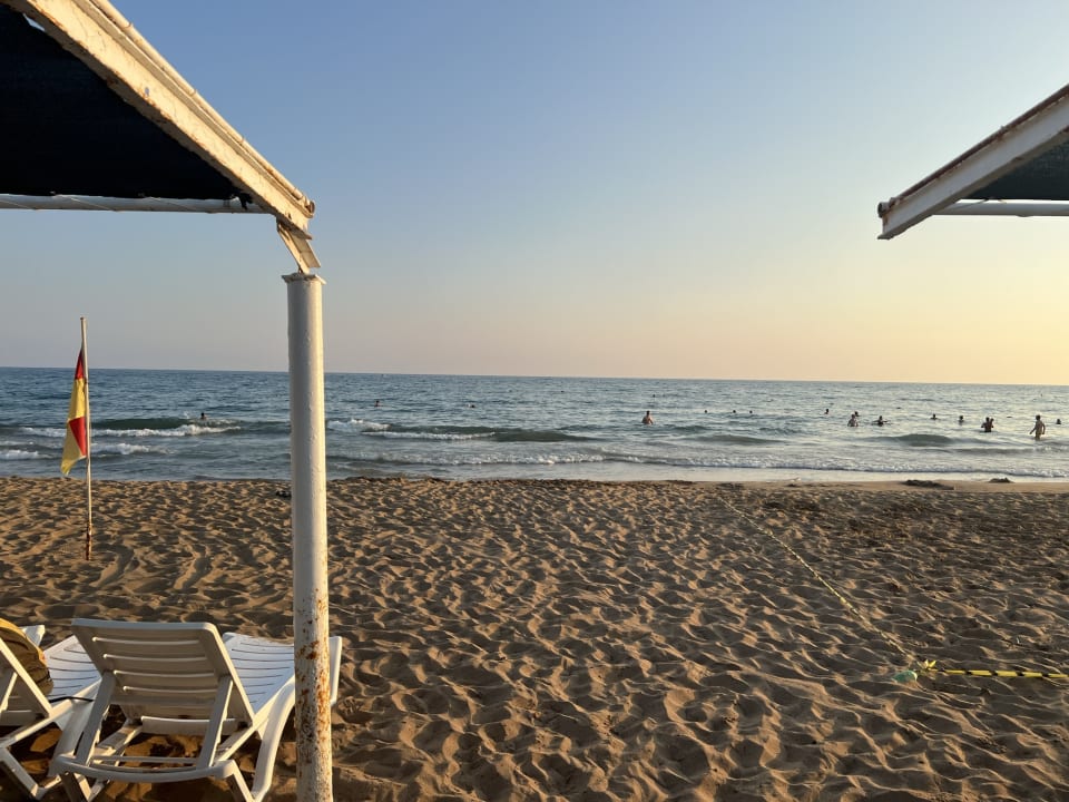 Strand Can Garden Resort