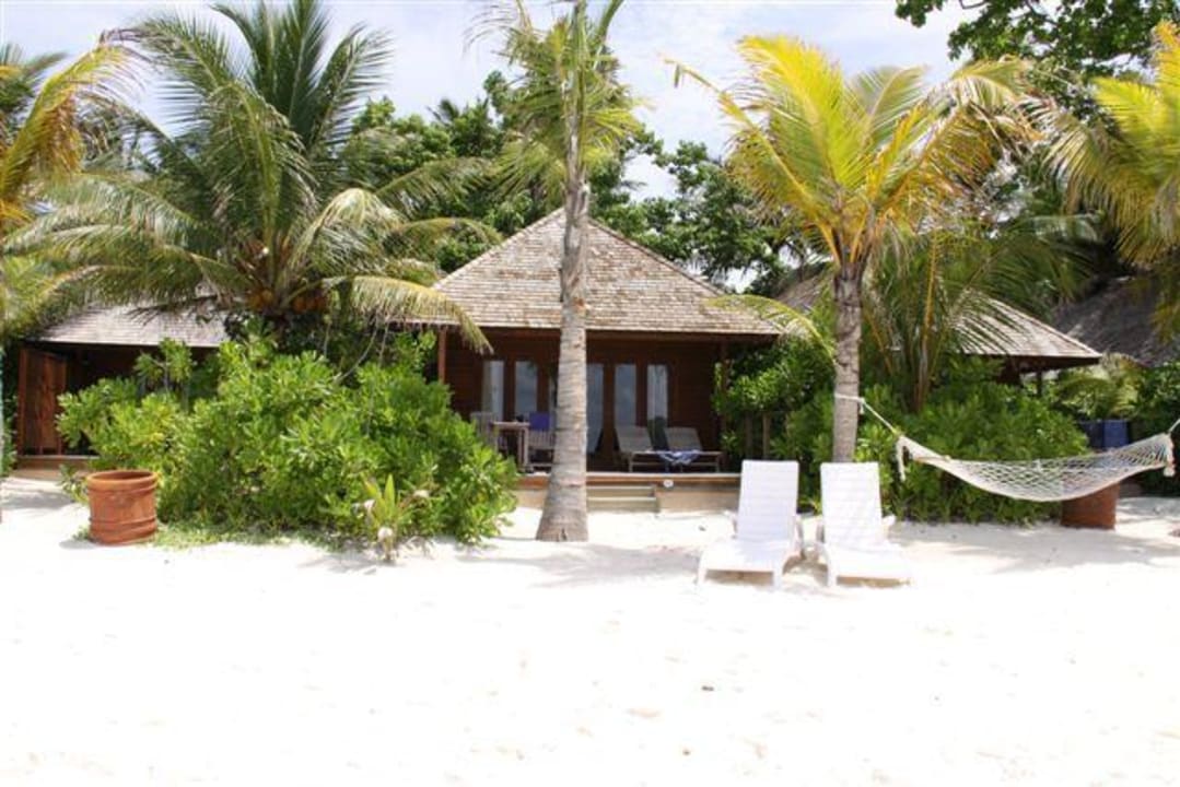 Jacuzzi Beach Bungi Veligandu Maldives Resort Island