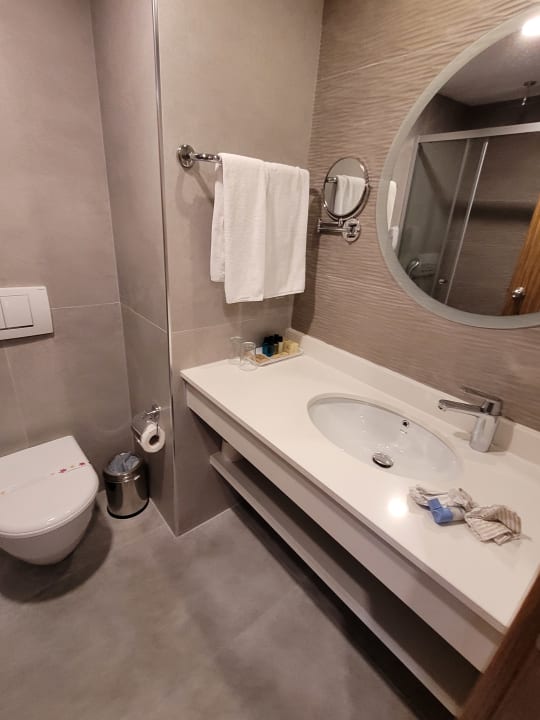 Zimmer Side Story Resort & Spa